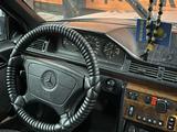 Mercedes-Benz E 200 1994 годаүшін2 500 000 тг. в Сарканд – фото 5