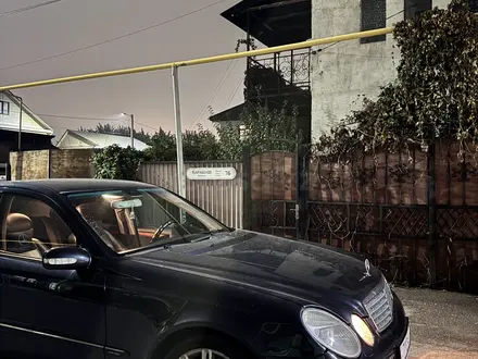 Mercedes-Benz E 200 2005 года за 4 000 000 тг. в Алматы – фото 6