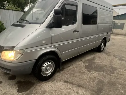 Mercedes-Benz Sprinter 2005 года за 10 000 000 тг. в Алматы – фото 5