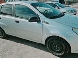 Chevrolet Aveo 2011 года за 1 800 000 тг. в Атырау