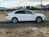 Volkswagen Jetta 2015 года за 5 500 000 тг. в Атырау