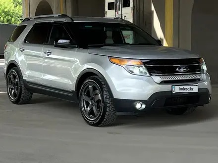 Ford Explorer 2013 года за 10 000 000 тг. в Алматы