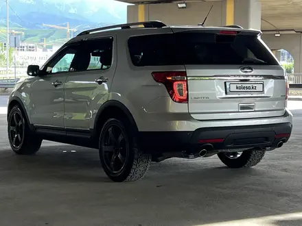 Ford Explorer 2013 года за 10 000 000 тг. в Алматы – фото 4