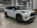 Toyota Highlander Luxe 2026 года за 29 000 000 тг. в Алматы