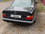 Mercedes-Benz E 220 1993 годаүшін1 000 000 тг. в Ушарал – фото 4