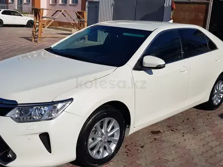 Toyota Camry 2017 года за 11 999 999 тг. в Астана