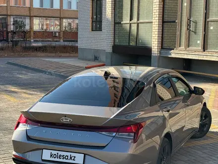 Hyundai Elantra 2021 года за 9 000 000 тг. в Уральск