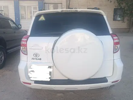 Toyota RAV4 2011 года за 8 000 000 тг. в Актау