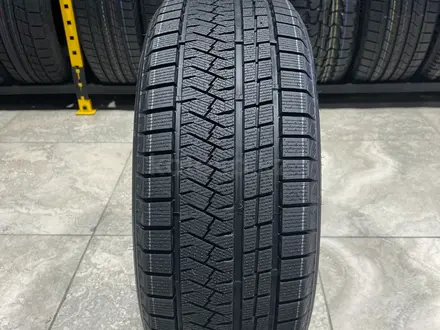 275/40R19 Triangle PL02 105V ЗИМ за 41 000 тг. в Алматы