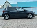 Hyundai i20 2023 годаүшін7 000 000 тг. в Уральск – фото 2