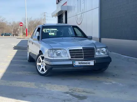 Mercedes-Benz E 220 1993 года за 1 800 000 тг. в Кызылорда – фото 13