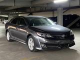 Toyota Camry 2013 года за 9 700 000 тг. в Алматы – фото 2