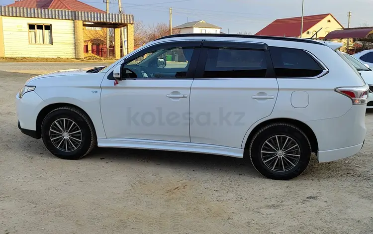 Mitsubishi Outlander 2014 года за 8 500 000 тг. в Кульсары