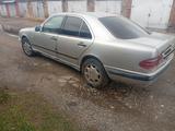 Mercedes-Benz E 230 1996 года за 800 000 тг. в Усть-Каменогорск – фото 4