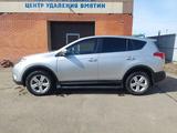 Toyota RAV4 2013 года за 10 200 000 тг. в Петропавловск – фото 2