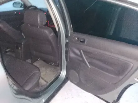 Volkswagen Passat 2004 года за 2 700 000 тг. в Астана – фото 10