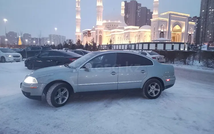 Volkswagen Passat 2004 годаүшін2 700 000 тг. в Астана
