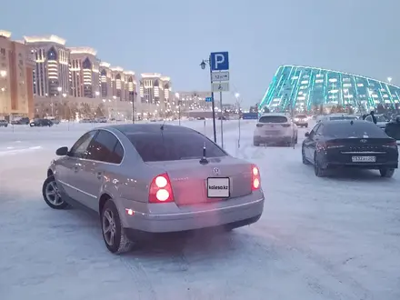 Volkswagen Passat 2004 года за 2 700 000 тг. в Астана – фото 4