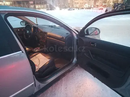 Volkswagen Passat 2004 года за 2 700 000 тг. в Астана – фото 7