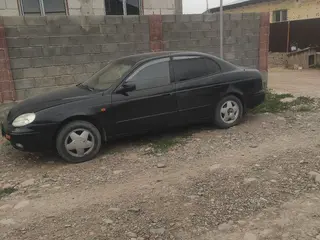 Daewoo Leganza