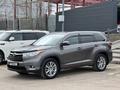 Toyota Highlander 2013 года за 13 950 000 тг. в Караганда