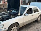 Mercedes-Benz E 280 1995 годаүшін1 800 000 тг. в Шахтинск – фото 2