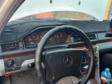 Mercedes-Benz E 280 1995 годаүшін1 800 000 тг. в Шахтинск – фото 4