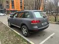 Volkswagen Touareg 2005 года за 4 000 000 тг. в Алматы – фото 3