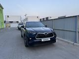 Toyota Highlander 2022 года за 20 500 000 тг. в Тараз