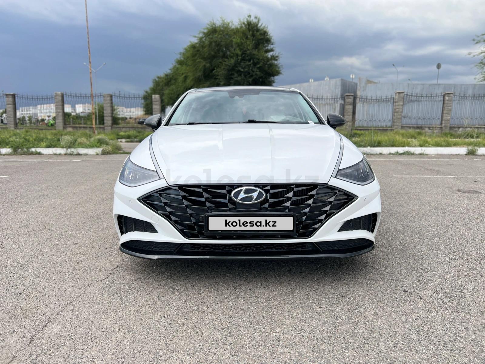 Hyundai Sonata 2022 г.