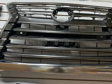 Решетка радиатора на Lexus LX 570 за 150 000 тг. в Шымкент – фото 2