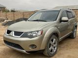 Mitsubishi Outlander 2007 годаүшін3 800 000 тг. в Жанаозен