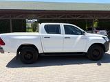 Toyota Hilux 2018 года за 10 500 000 тг. в Алматы – фото 3