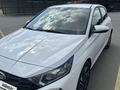 Hyundai i20 2023 года за 7 700 000 тг. в Актобе – фото 6