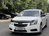 Chevrolet Cruze 2010 года за 3 000 000 тг. в Алматы – фото 2