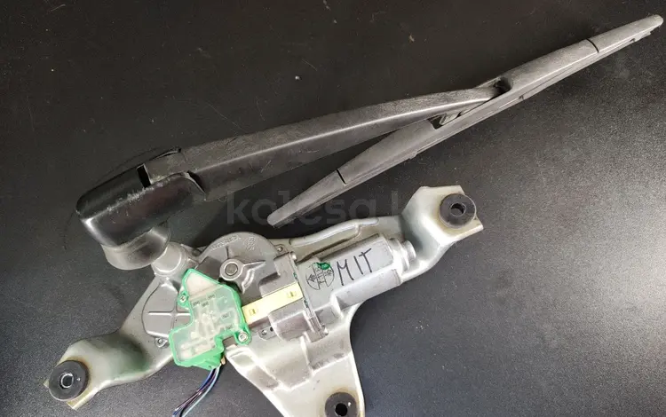 Моторчик дворника задний от Mitsubishi Outlander. за 15 000 тг. в Астана