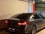Kia K7 2019 года за 10 800 000 тг. в Алматы – фото 2