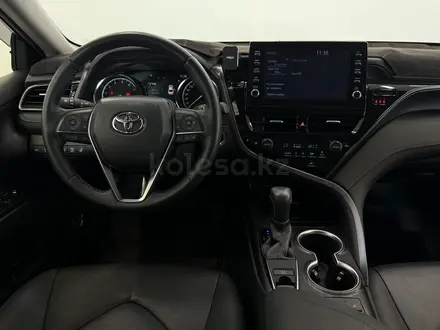 Toyota Camry Prestige 2023 года за 15 650 000 тг. в Астана – фото 9