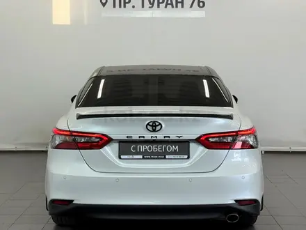 Toyota Camry Prestige 2023 года за 15 650 000 тг. в Астана – фото 4
