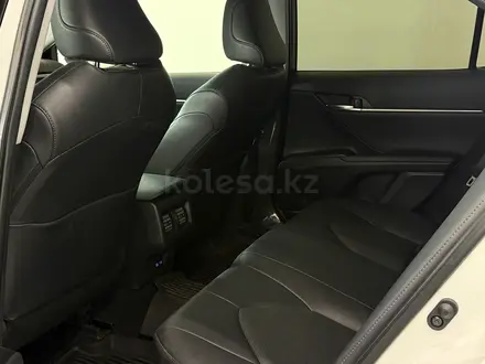 Toyota Camry Prestige 2023 года за 15 650 000 тг. в Астана – фото 10