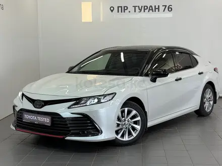 Toyota Camry Prestige 2023 года за 15 650 000 тг. в Астана