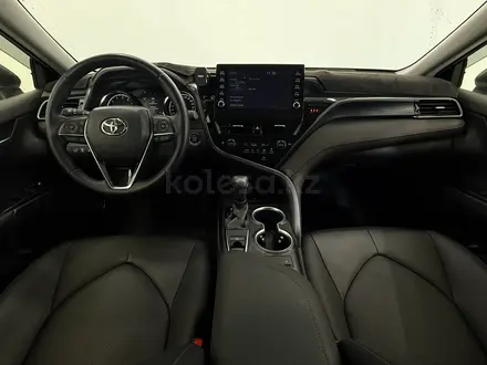 Toyota Camry Prestige 2023 года за 15 650 000 тг. в Астана – фото 8