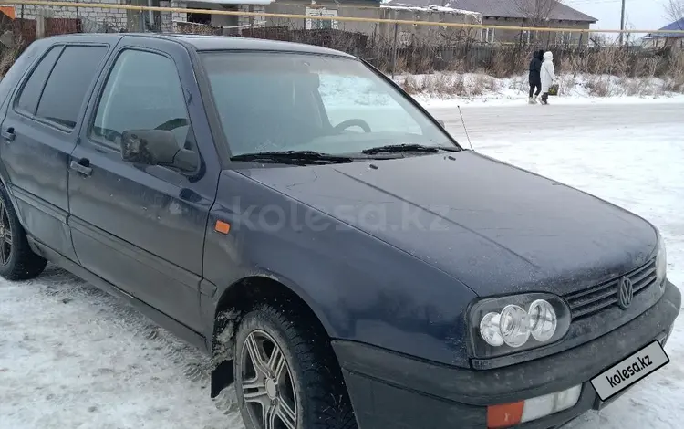 Volkswagen Golf 1993 года за 1 100 000 тг. в Актобе