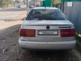 Volkswagen Passat 1994 года за 1 100 000 тг. в Актобе – фото 2