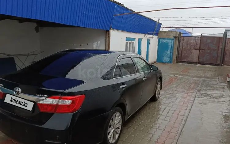 Toyota Camry 2012 года за 9 800 000 тг. в Актобе