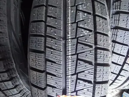 205-60-16 Bridgestone Blizzak Revo GZ за 49 800 тг. в Алматы – фото 2