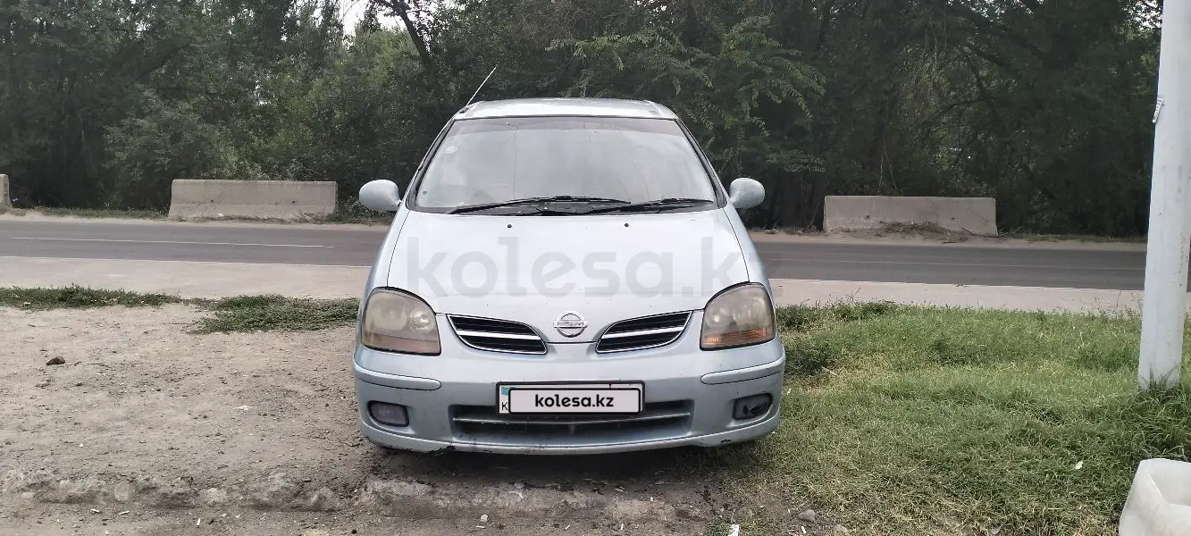 Nissan Tino, 1999