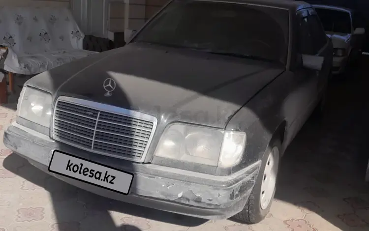 Mercedes-Benz E 200 1993 годаfor1 600 000 тг. в Шымкент