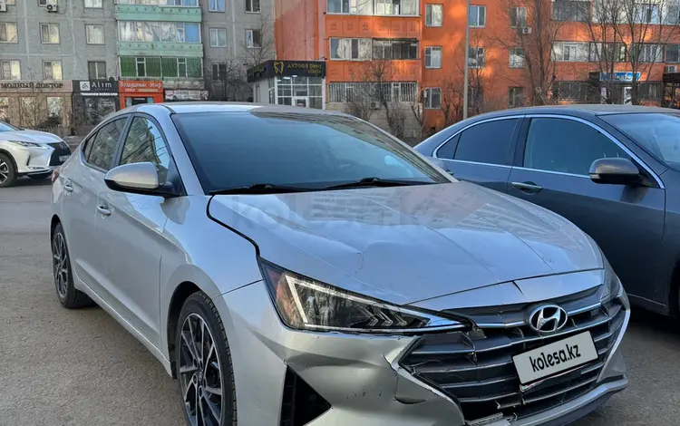 Hyundai Elantra 2019 года за 5 000 000 тг. в Актобе