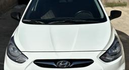 Hyundai Solaris 2013 годаүшін4 000 000 тг. в Шымкент – фото 2